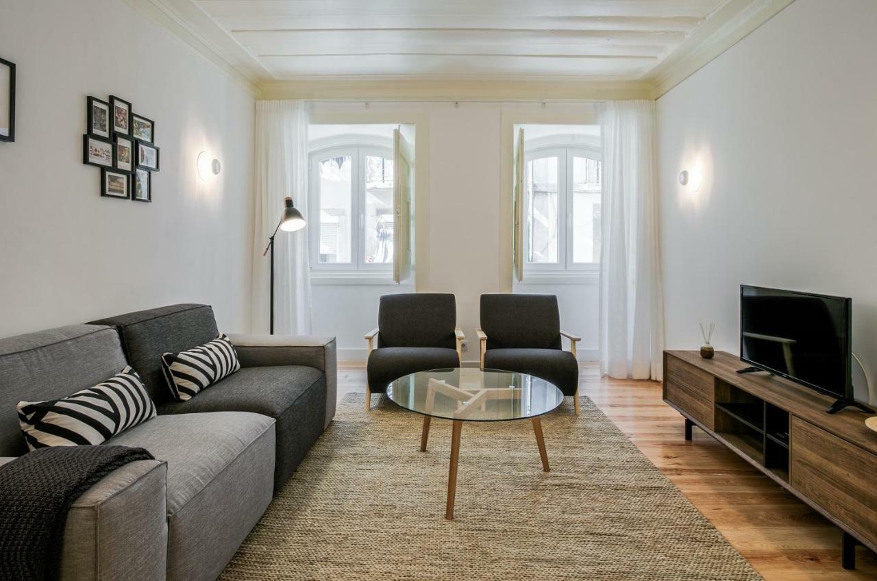 Hip Tailor Made Flat In Bairro Alto Appartement Lissabon Buitenkant foto